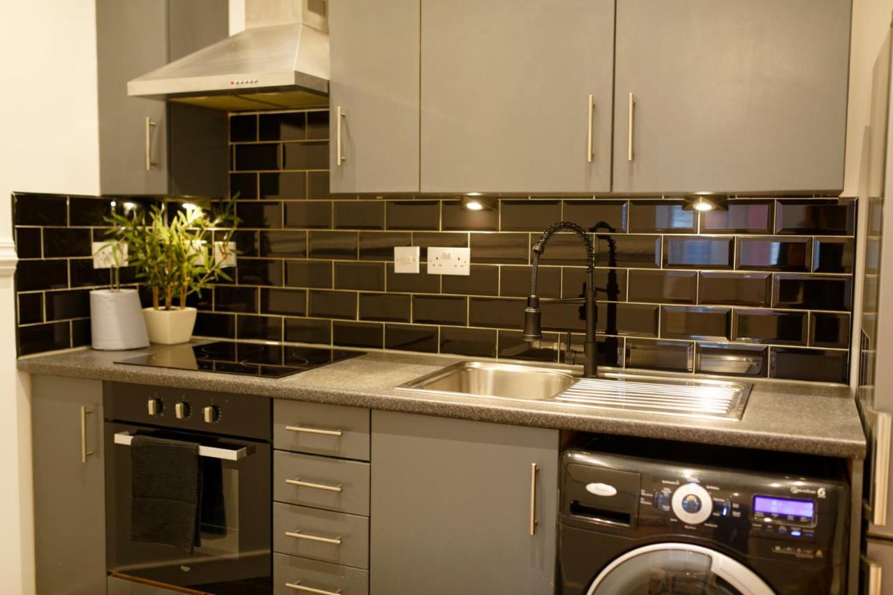 Sidemersey Livings - Spacious Loft For Bigger Groups - Very Central And Cosy ลิเวอร์พูล ภายนอก รูปภาพ